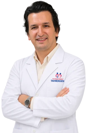 Op. Dr. Akif Sezer